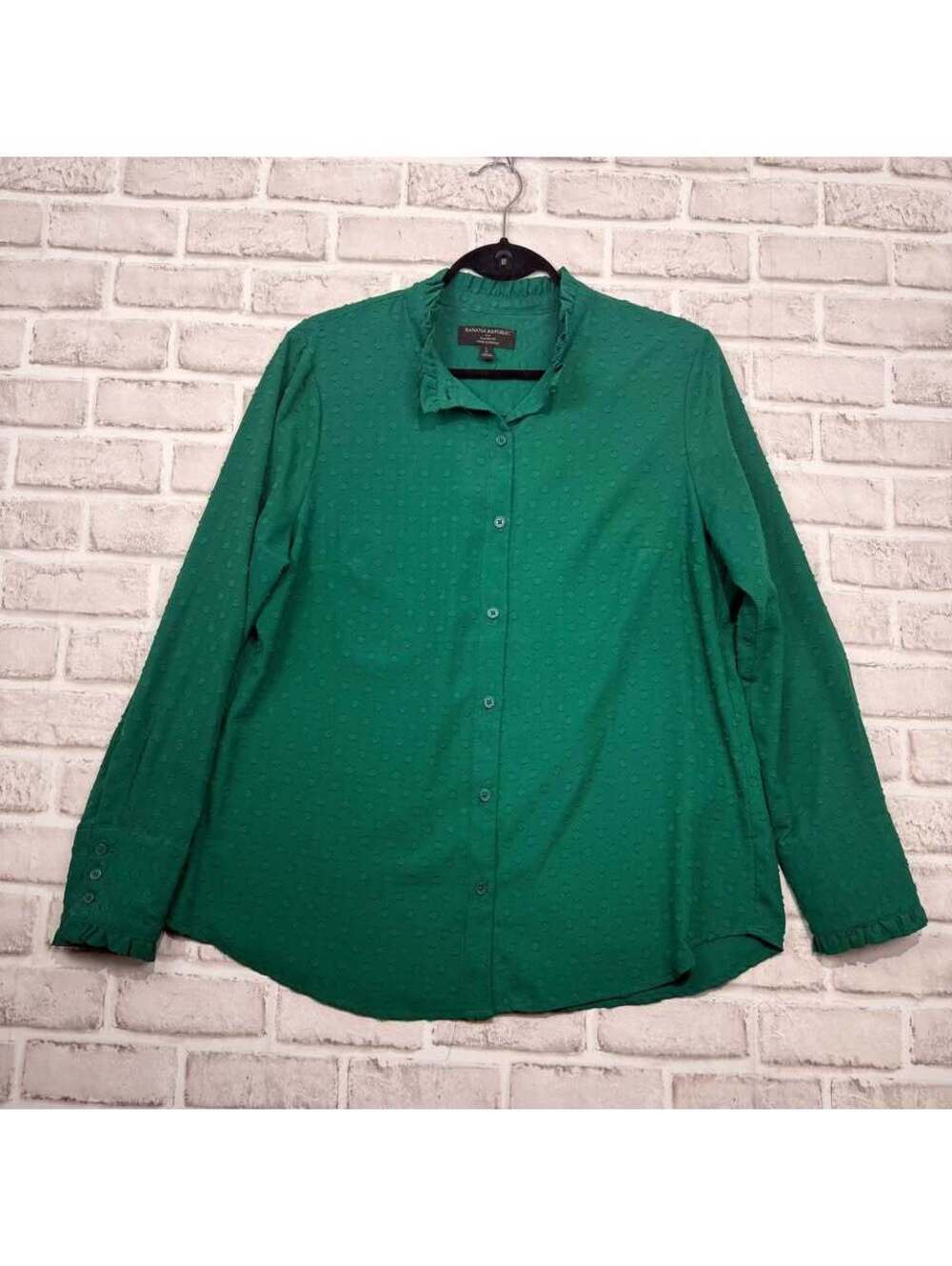 Banana Republic Classic Fit Green Button Down Shirt Ruffled Collar Women's L